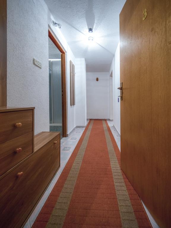 Apartment And Rooms Aracic Korenica Δωμάτιο φωτογραφία